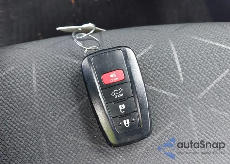 2024 Toyota Rav4 Xle из США, поврежденный, VIN 2T3P1RFV9RC396250